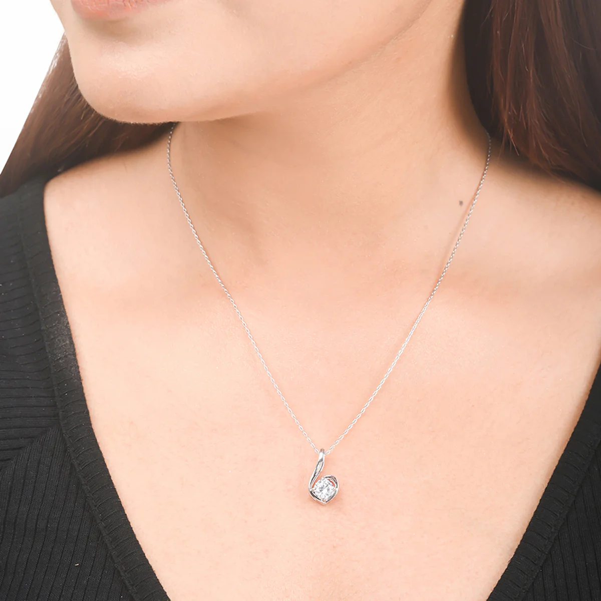925 Sterling Silver CZ Round Stone Pendant with Chain - Image 2