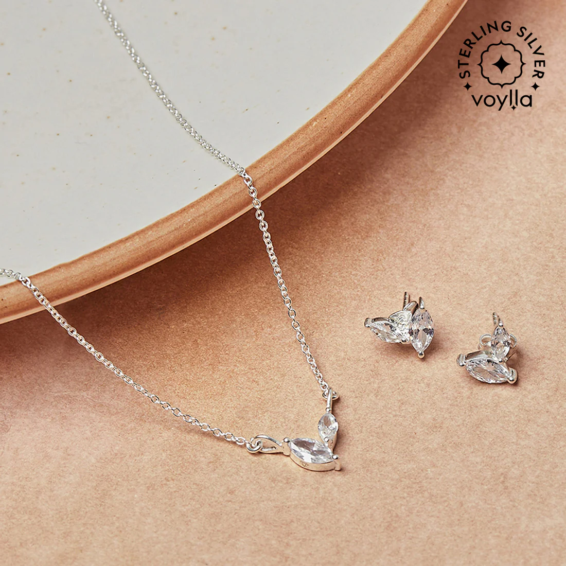 925 Sterling Silver Pendant Set Glittering with CZ Diamonds