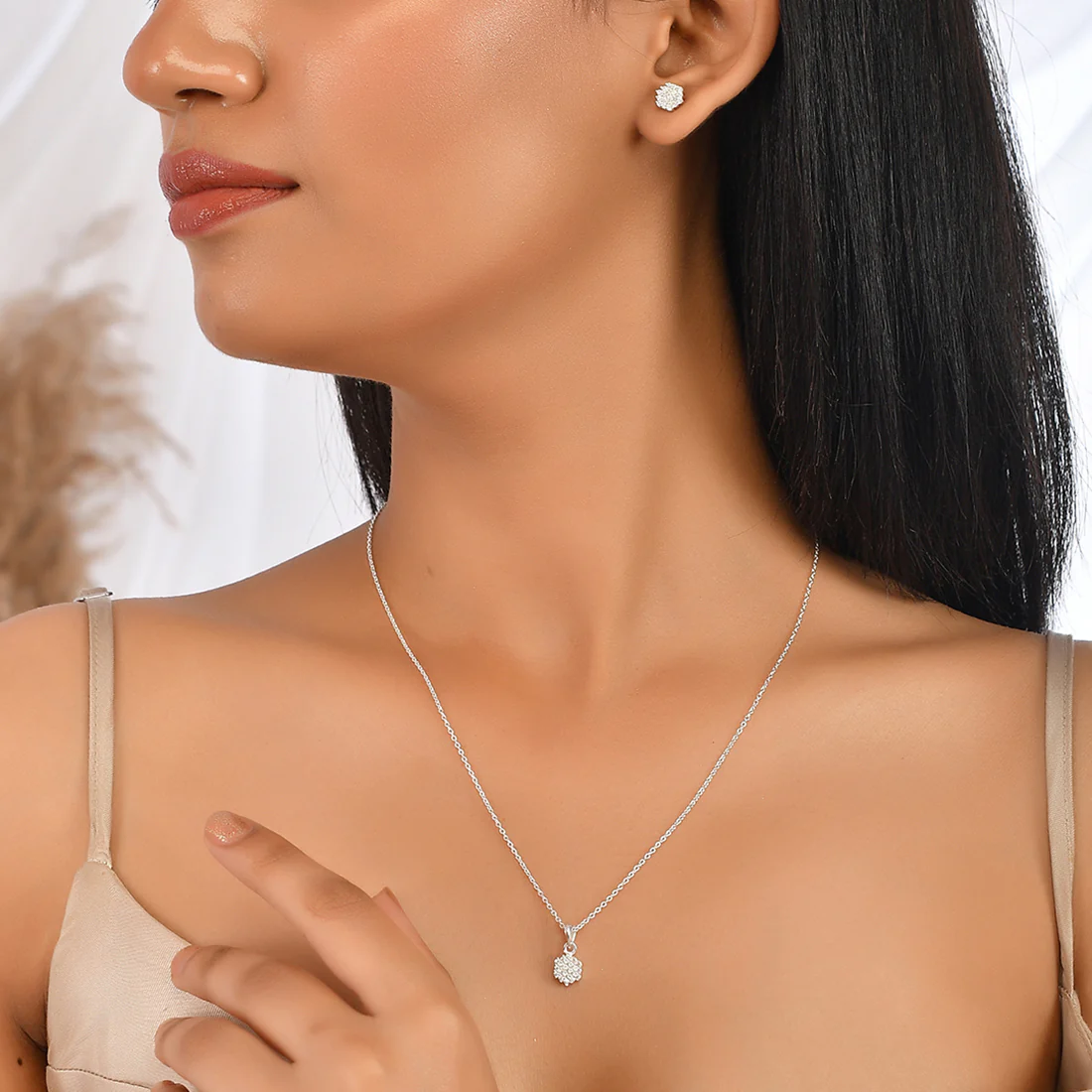 925 Sterling Silver Round Cut CZ Pendant Set - Image 2