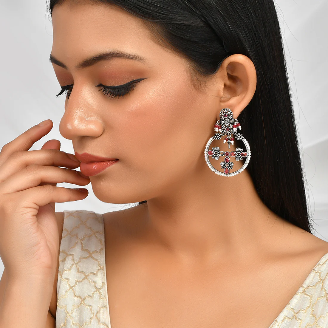 Abharan Floral Motif Teardrop Cut Red Stones and Pearls Drop Earrings - Image 2