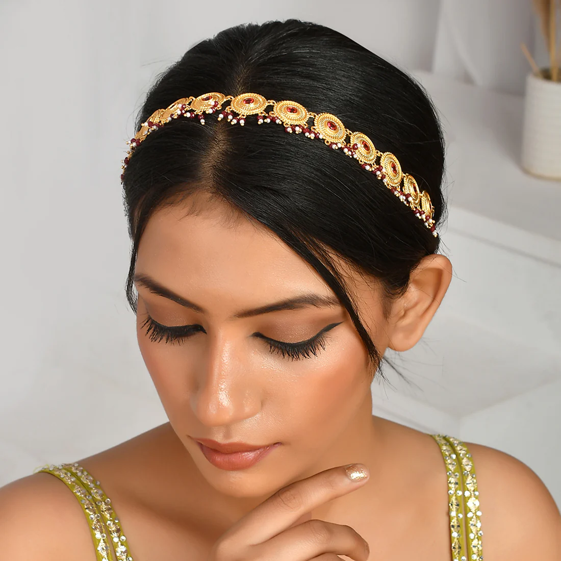 Abharan Gold Plated Red Stones and Pearls Maang Tika - Image 2