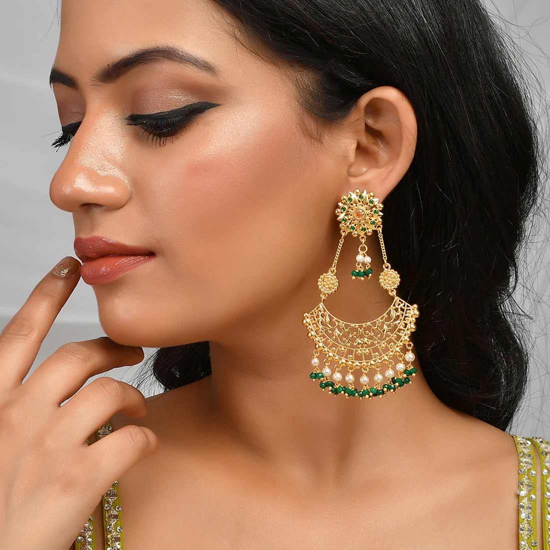 Abharan Jaali Design White Pearls Ethnic Drop Earrings - Image 2