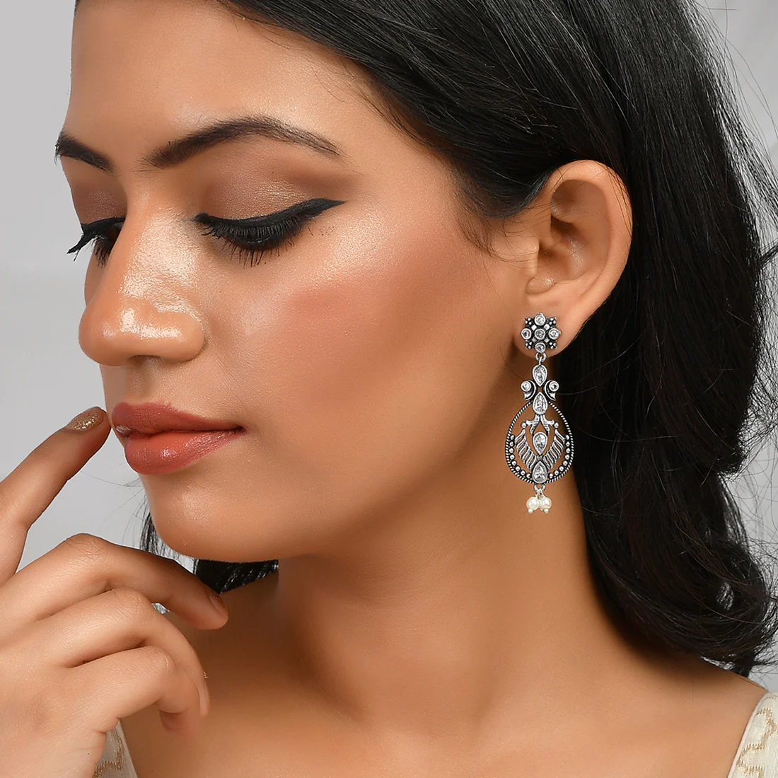 Abharan Oxidised Silver Plated White Pearls Drop Earrings - Image 2