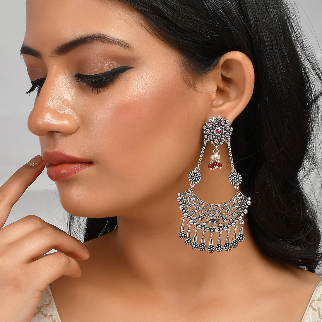 Abharan Round Cut Pink Stones and Pearls Drop Earrings - Image 2