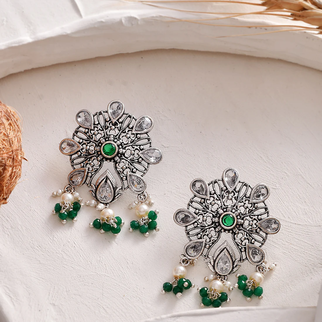 Abharan Teardrop Cut White Stones and Pearls Stud Earrings