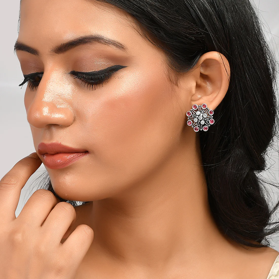 Abharan White and Red Round Cut Stones Stud Earrings - Image 2