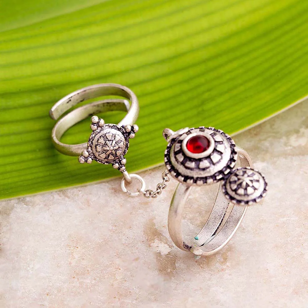Abhira Adjustable Two Finger Ring