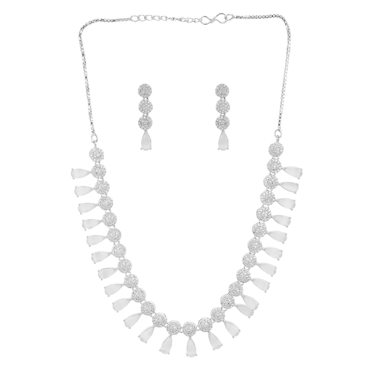 Sparkling Elegance Teardrop Cut Cluster Setting Jewellery Set - Image 3
