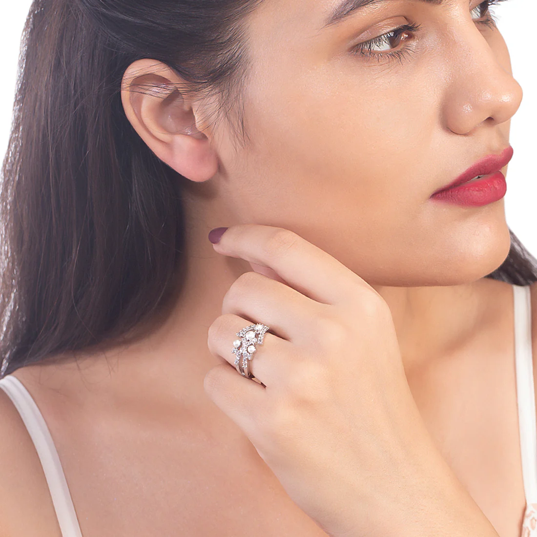 American Diamond Gems and Faux Pearls Adorned Ring - Image 2