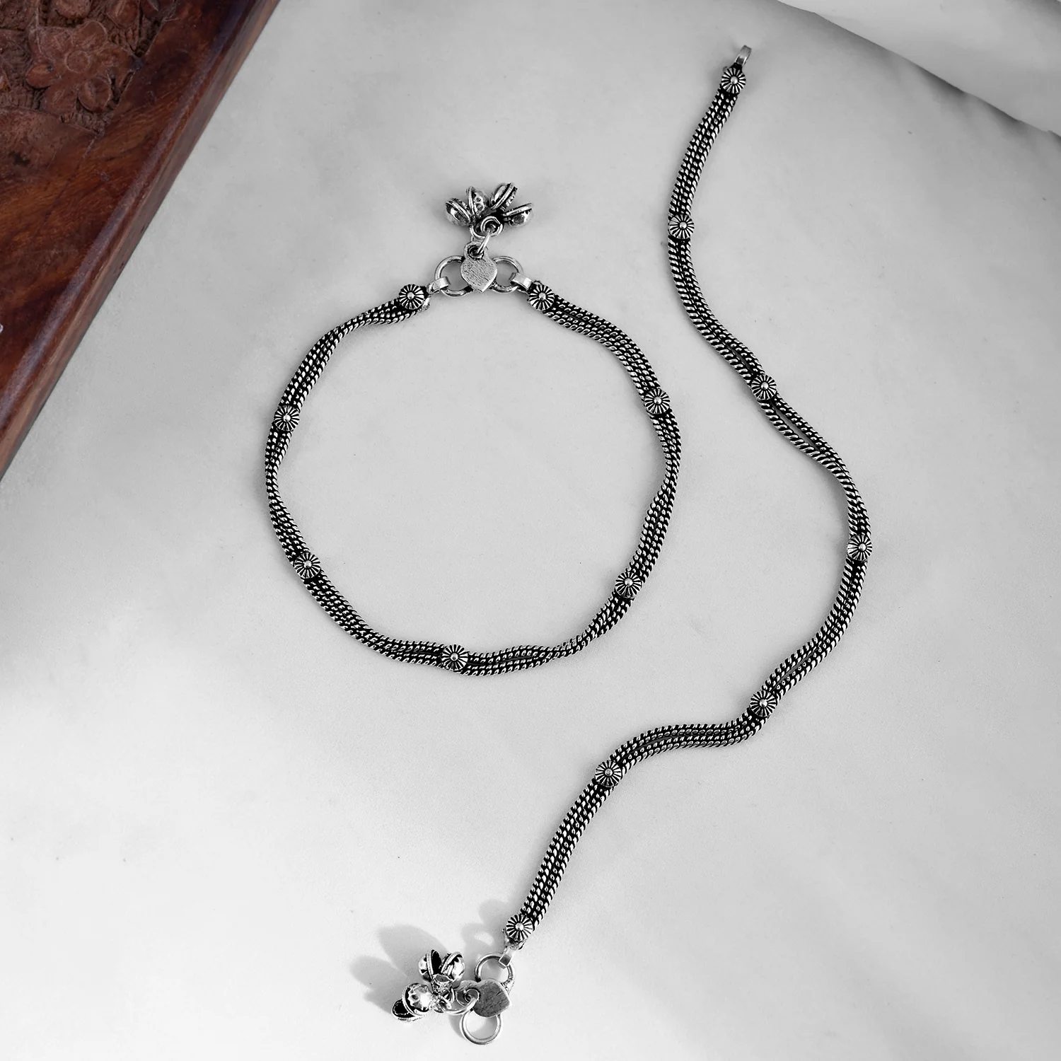 Antique Essentials Kashish Oxidised Anklet Set - Image 2