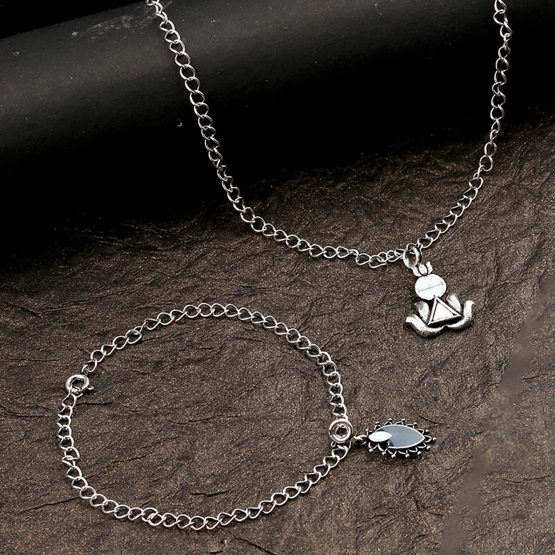 Antique Oxidized Charms Pendant with Bracelet