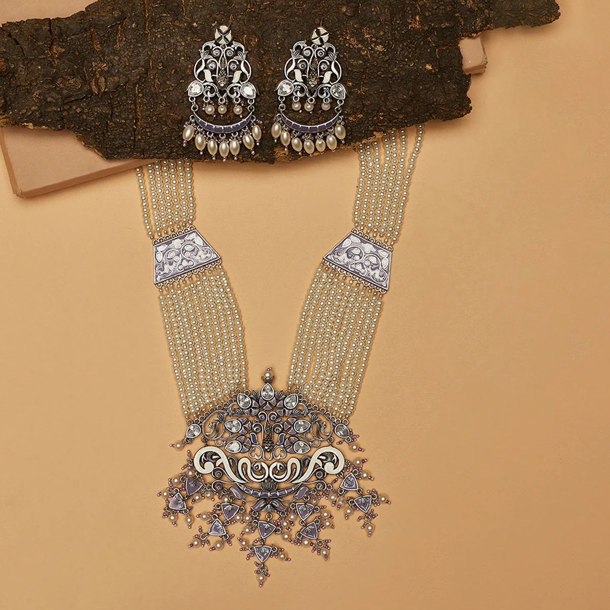 Shwet Kamal Antique Inspired Silver Plated Heavily Embellished Jewellery Set