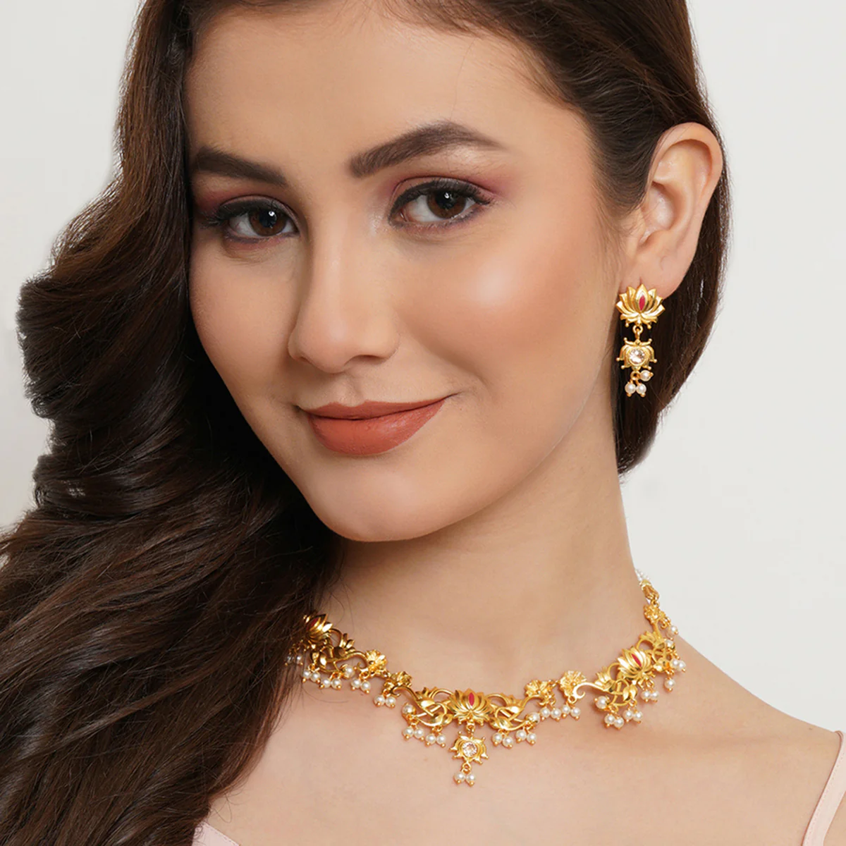 Apsara Lotus Gold Toned Jewellery Set - Image 2