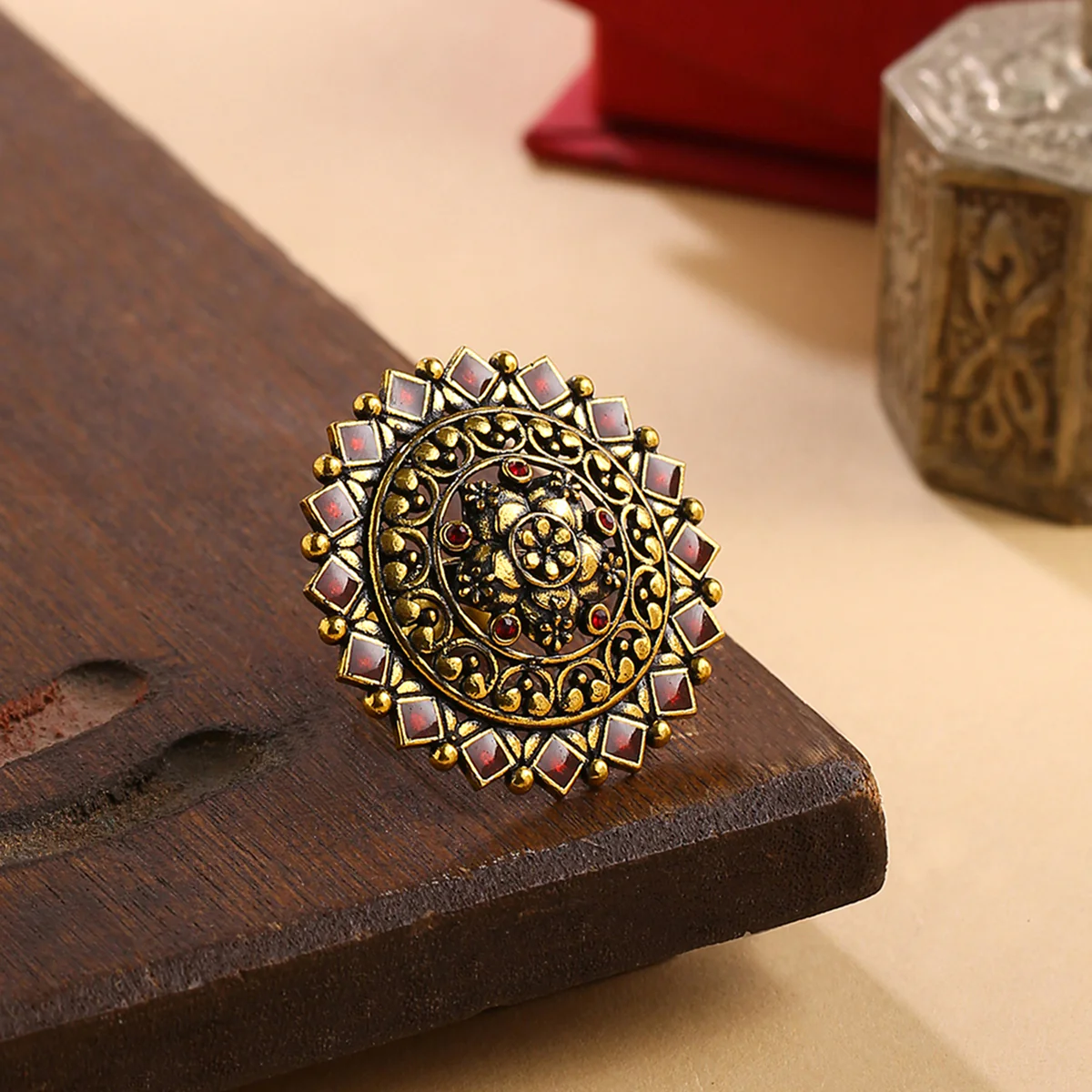 Arabian Nights Antique Gold Round Brass Rings