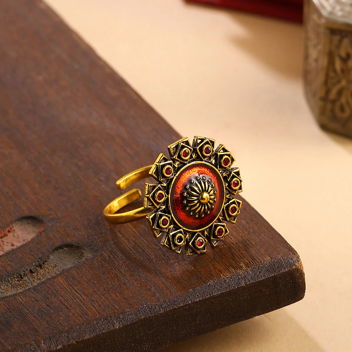 Arabian Nights Antique Gold Round Brass Rings