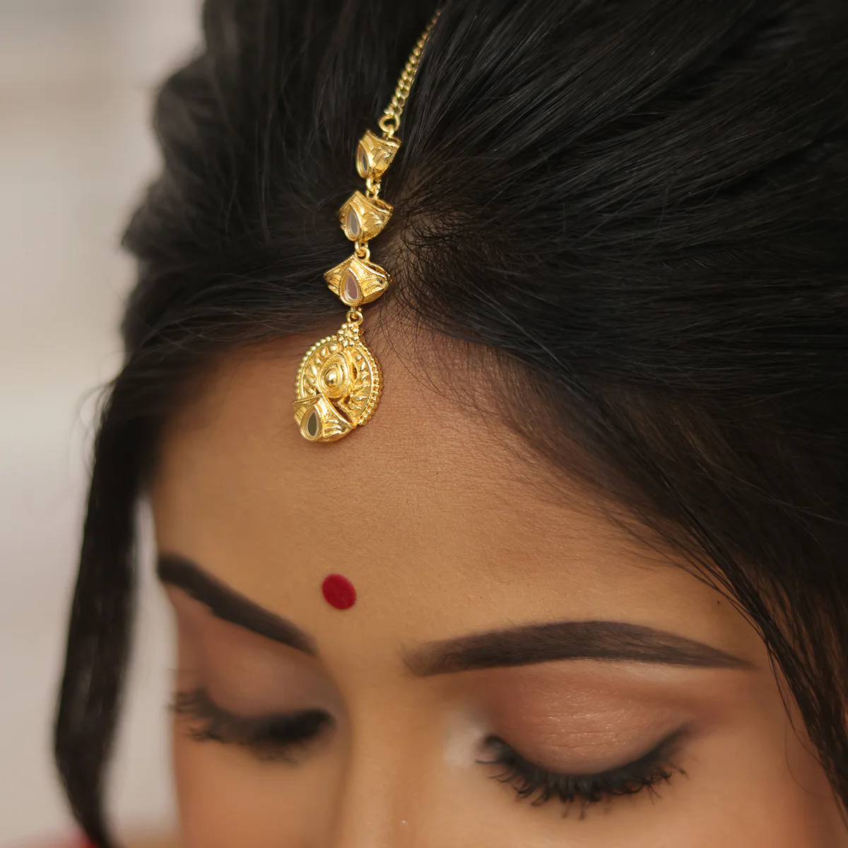 Aradhana Anishi Long Mangtikka