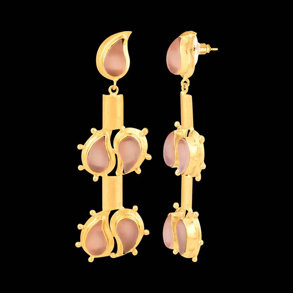 Attractive Beige Stones Adorned Pair Of Earrings - Image 4