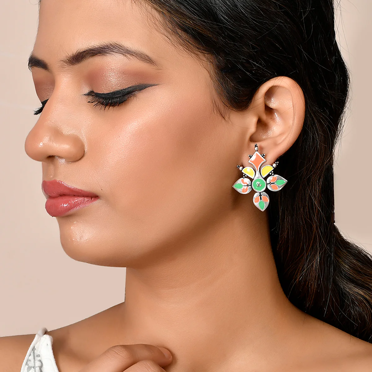 Bagh E Fiza Rangoli Pattern Earrings - Image 2
