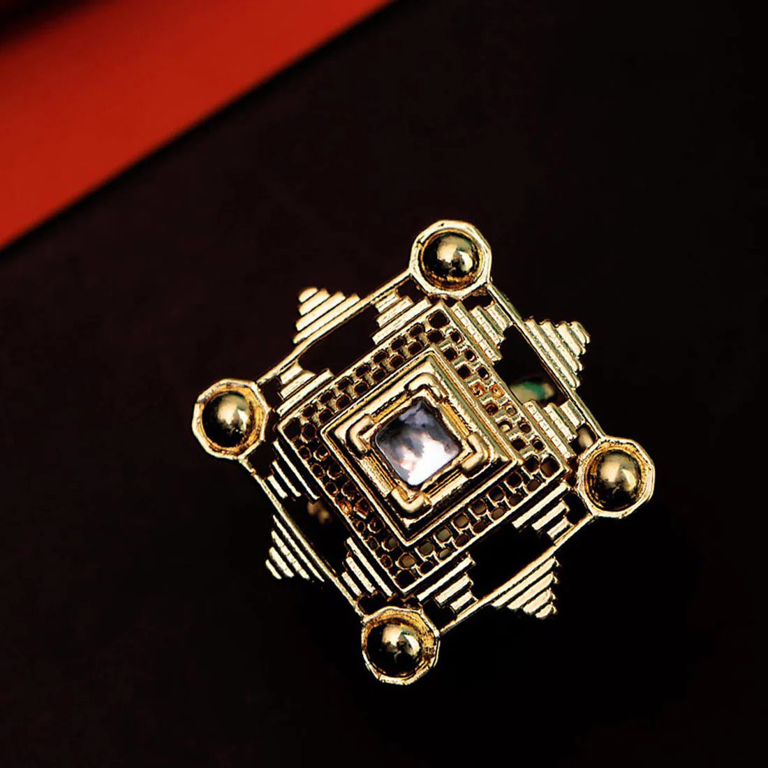 Baori Gem Embellished Ring