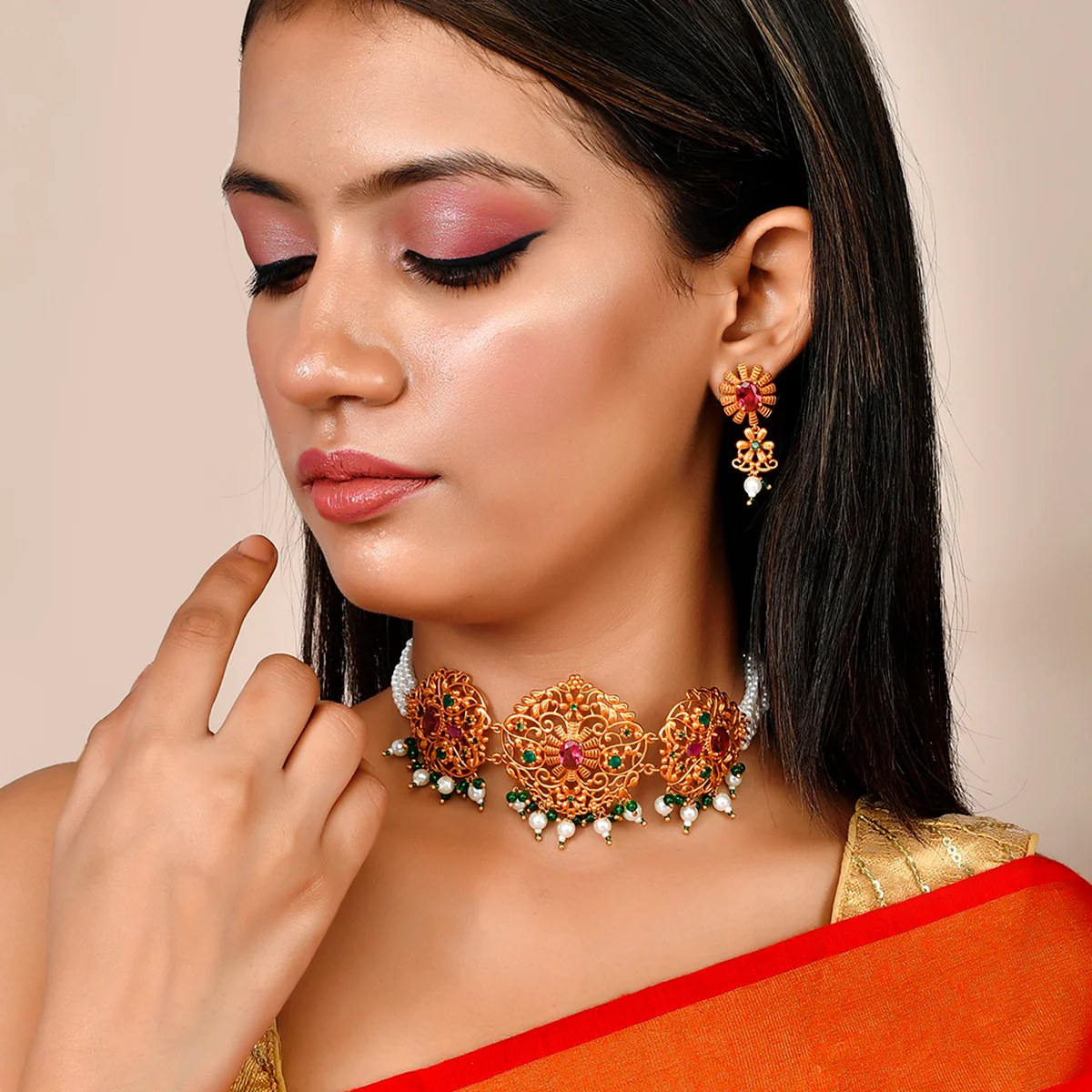 Bela Floral Choker Necklace Set - Image 2