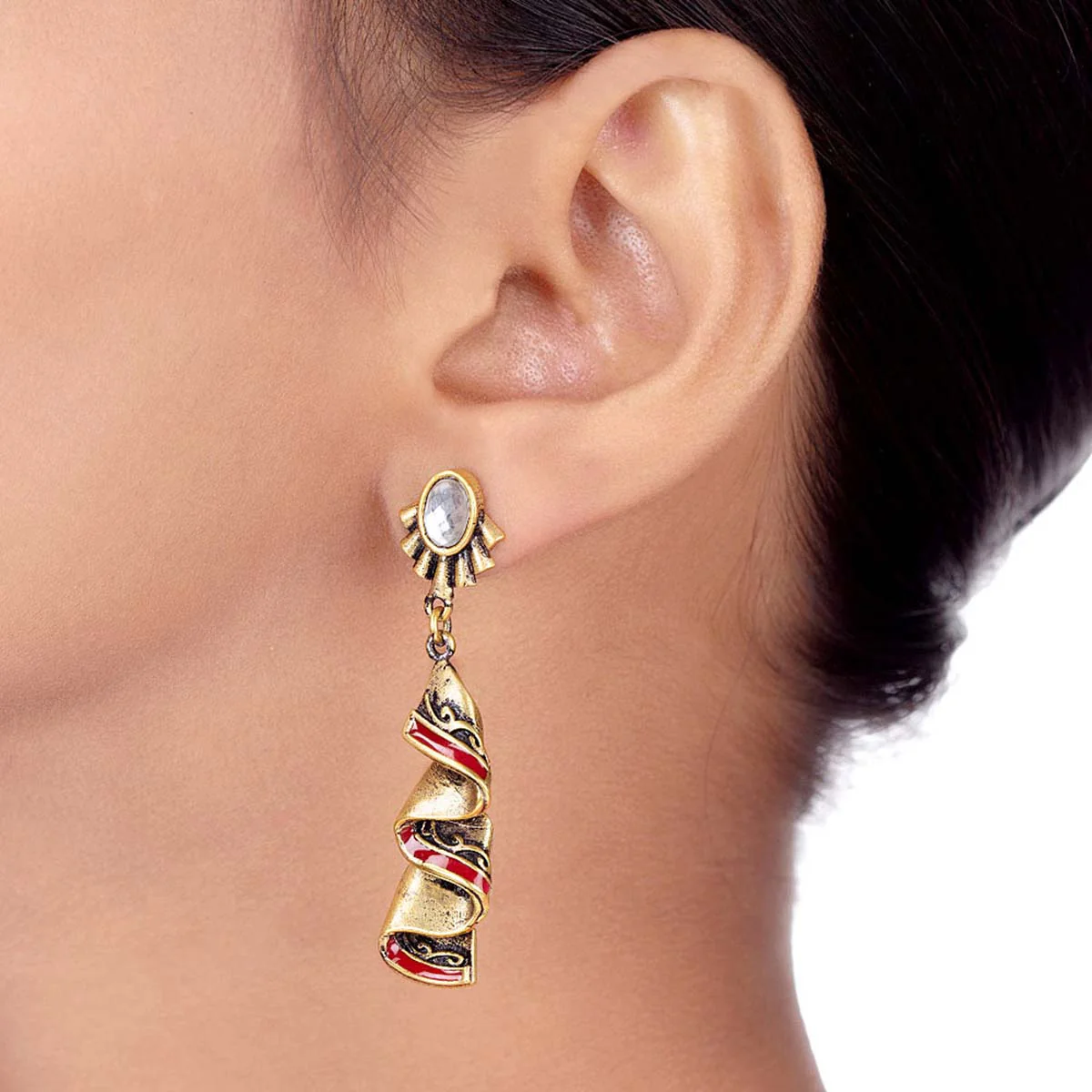 Bharatnatyam Drape White Gems Embellished Earrings - Image 2