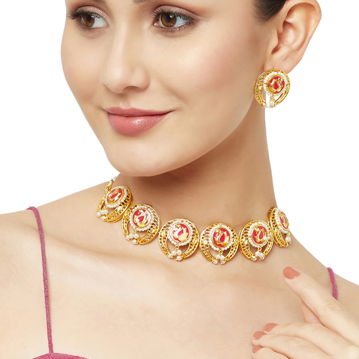 Brass Dye Gold Plated Faux White Pearls Jewellery Set - Image 2