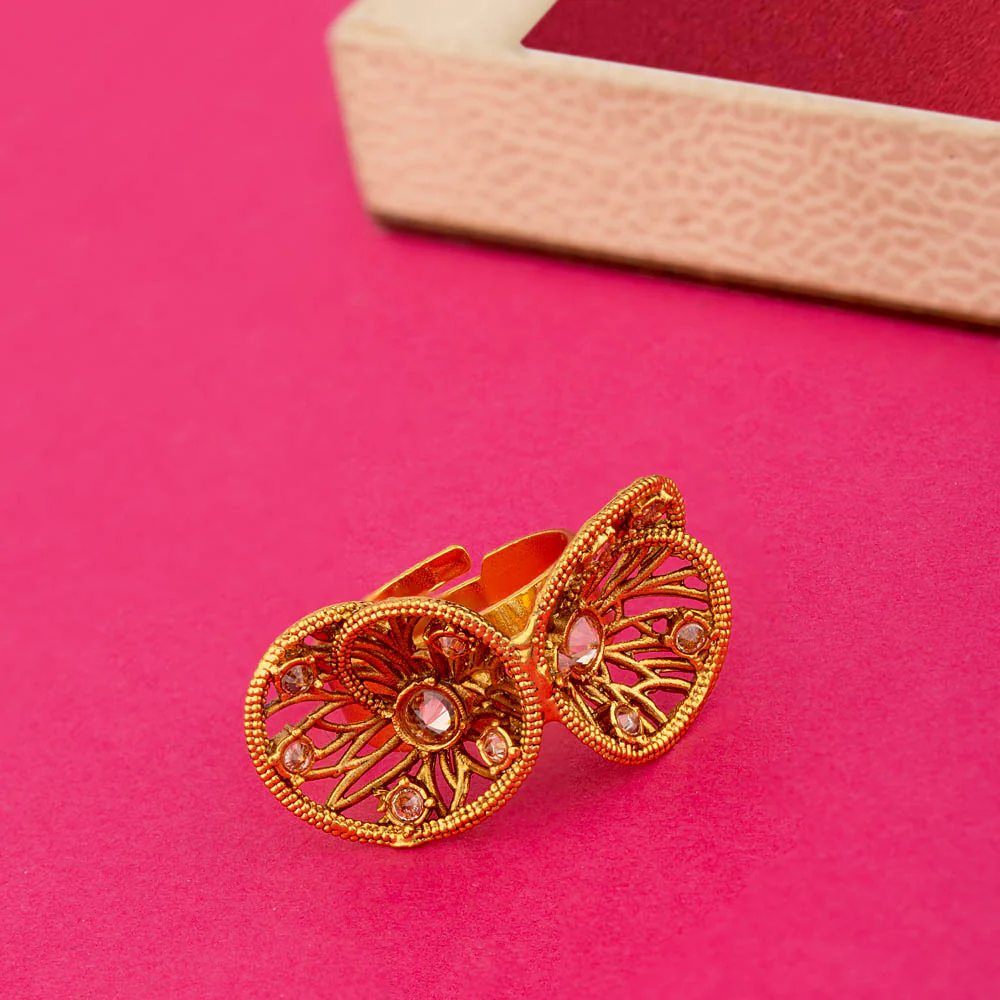 Brass Flower Motifs Casual Ring