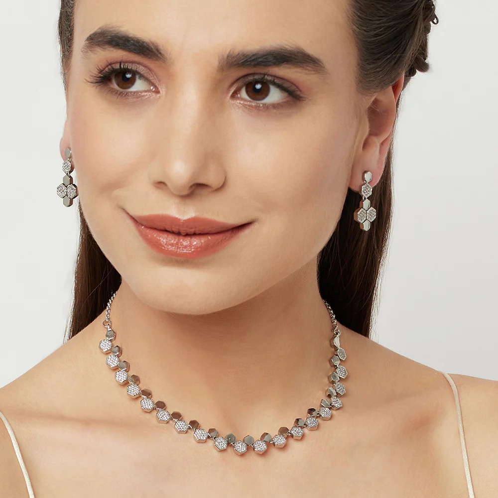 Brass Silver Toned Zircons Embellished Jewellery Set - Image 2