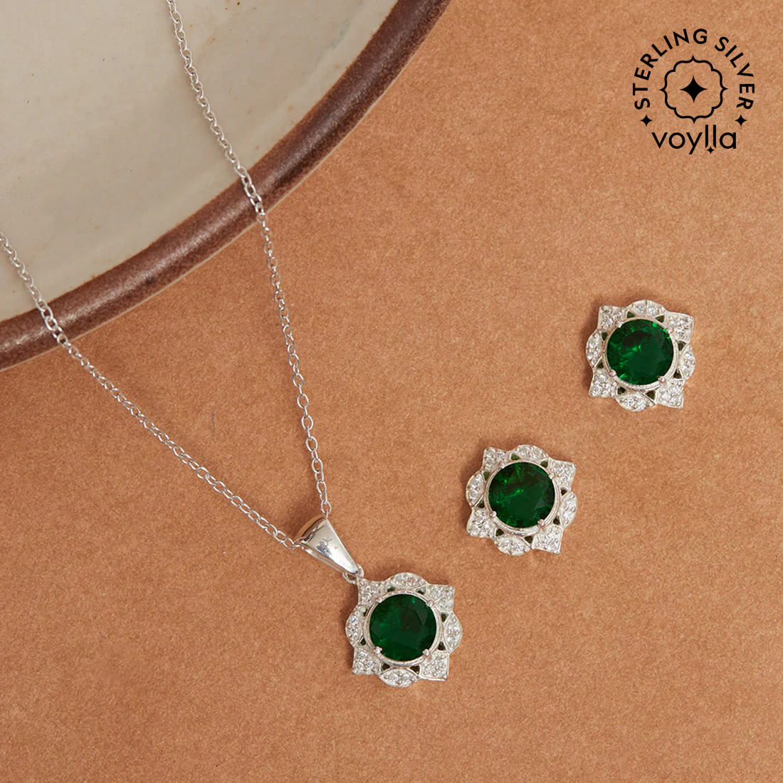 Emerald 4 Star 925 Sterling Silver Pendant Set