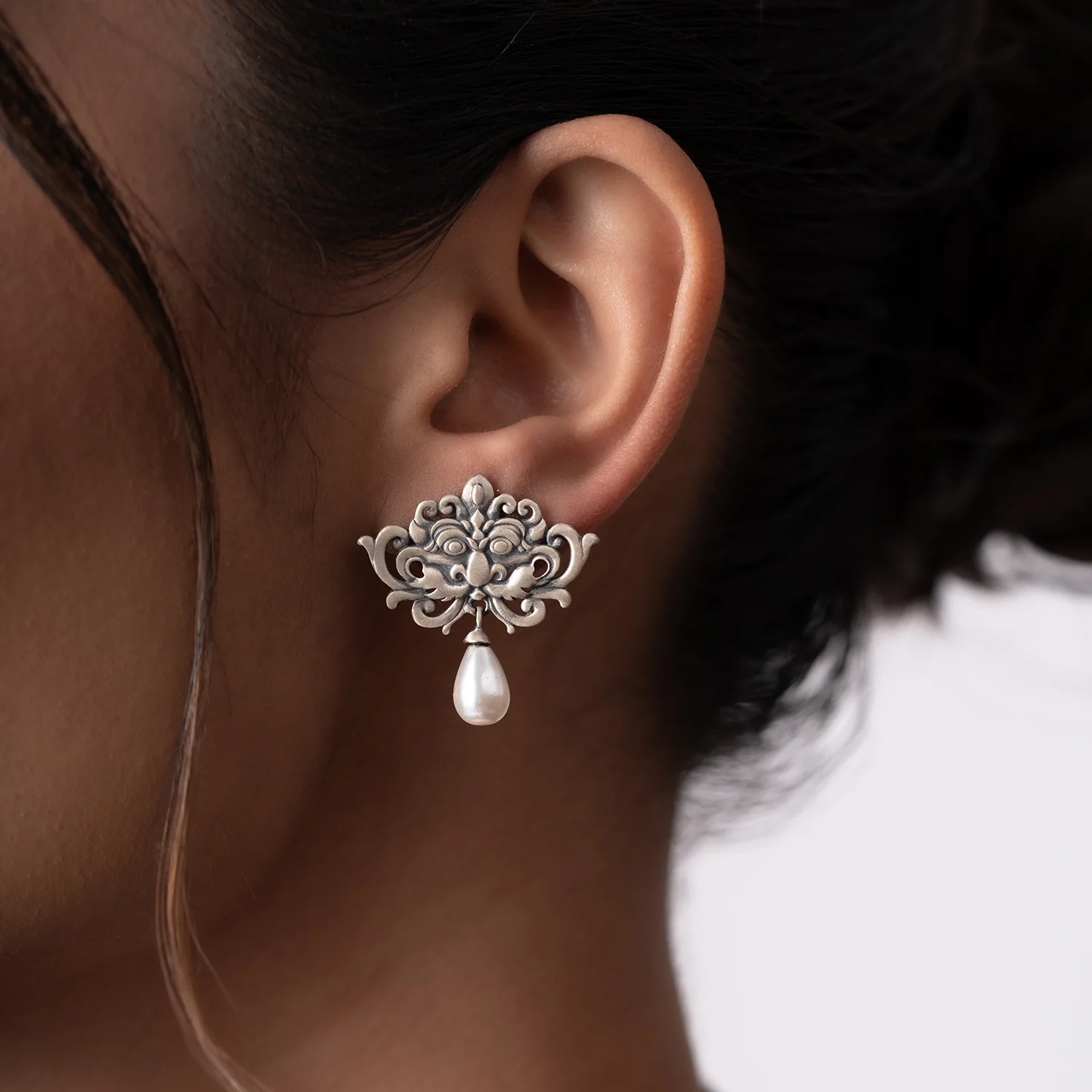 Cave Chronicles 925 Sterling Silver Simha Roar Stud Earrings - Image 2