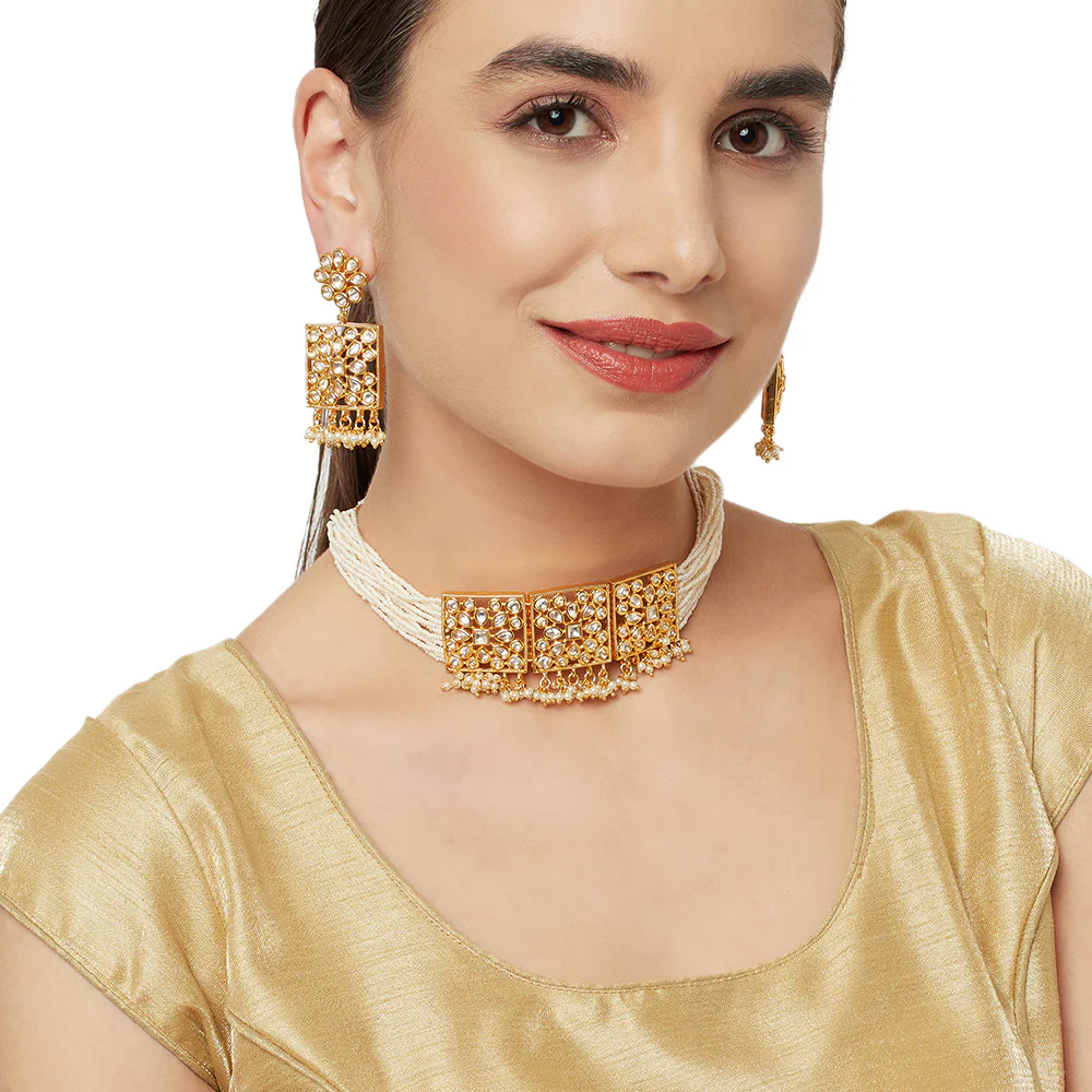 Cluster Setting Faux Kundan and White Pearls Adorned Gold Plated Brass Jewellery Set - Image 2