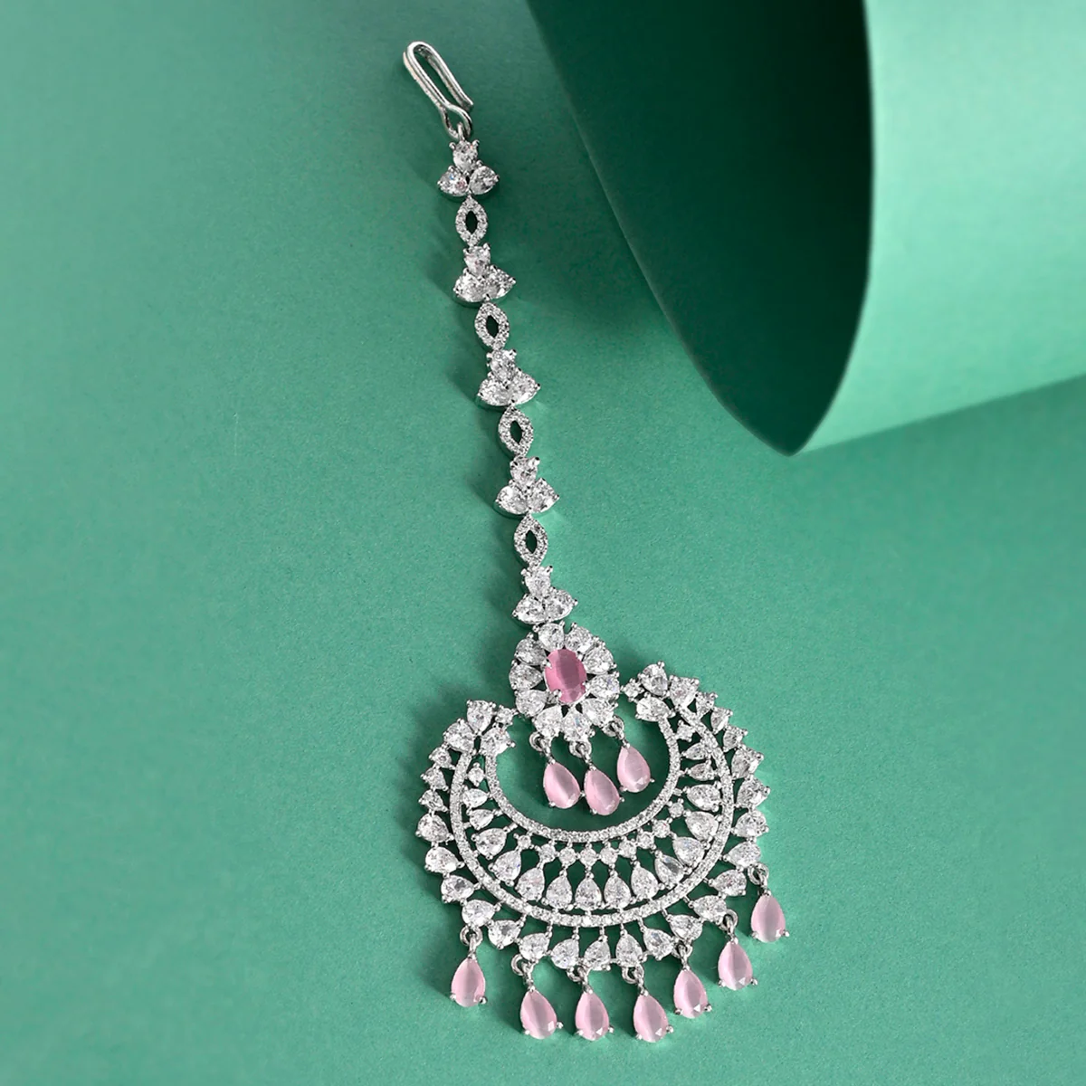 CZ Elegance Cutwork Pattern Teardrop Maang Tika