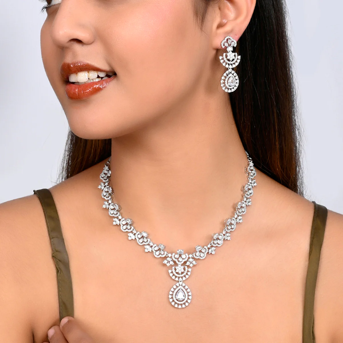CZ Elegance Large Teardrop Cut Zircons Jewellery Set - Image 2