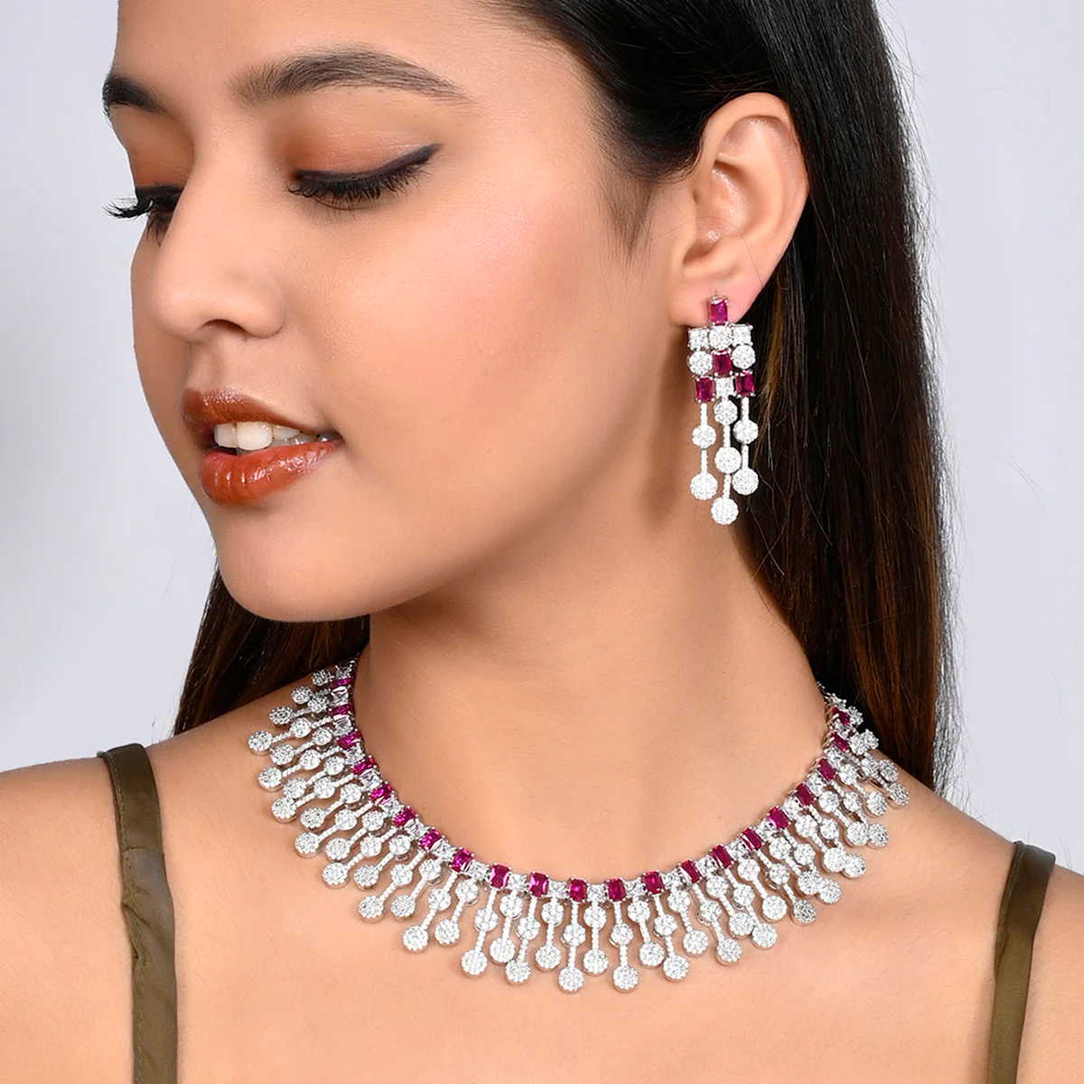 CZ Elegant Pink and White Zircons Jewellery Set – VOYLLA - Image 2