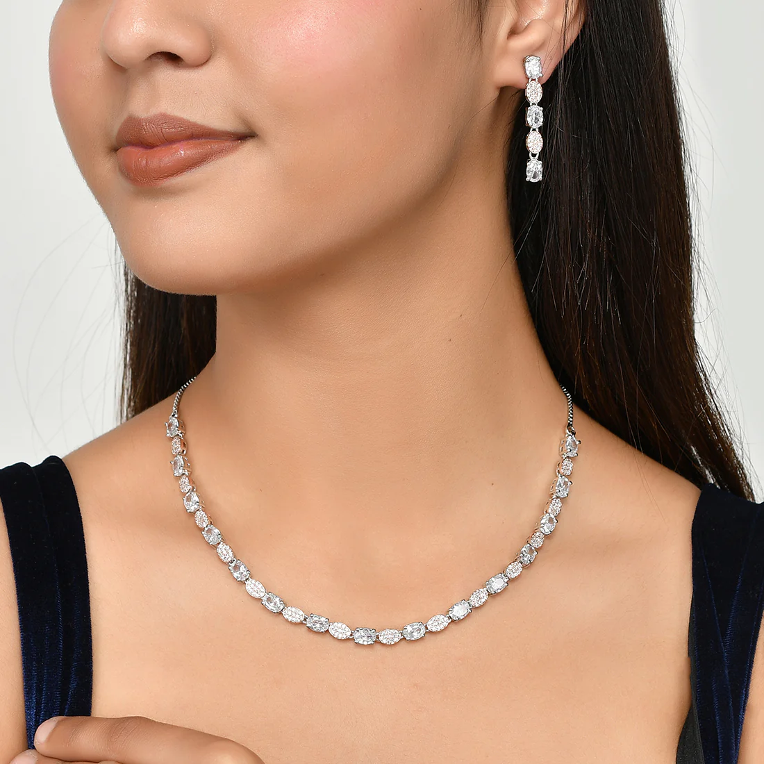 Cz Elegance Square And Oval Brass Made Necklace Set - Image 2