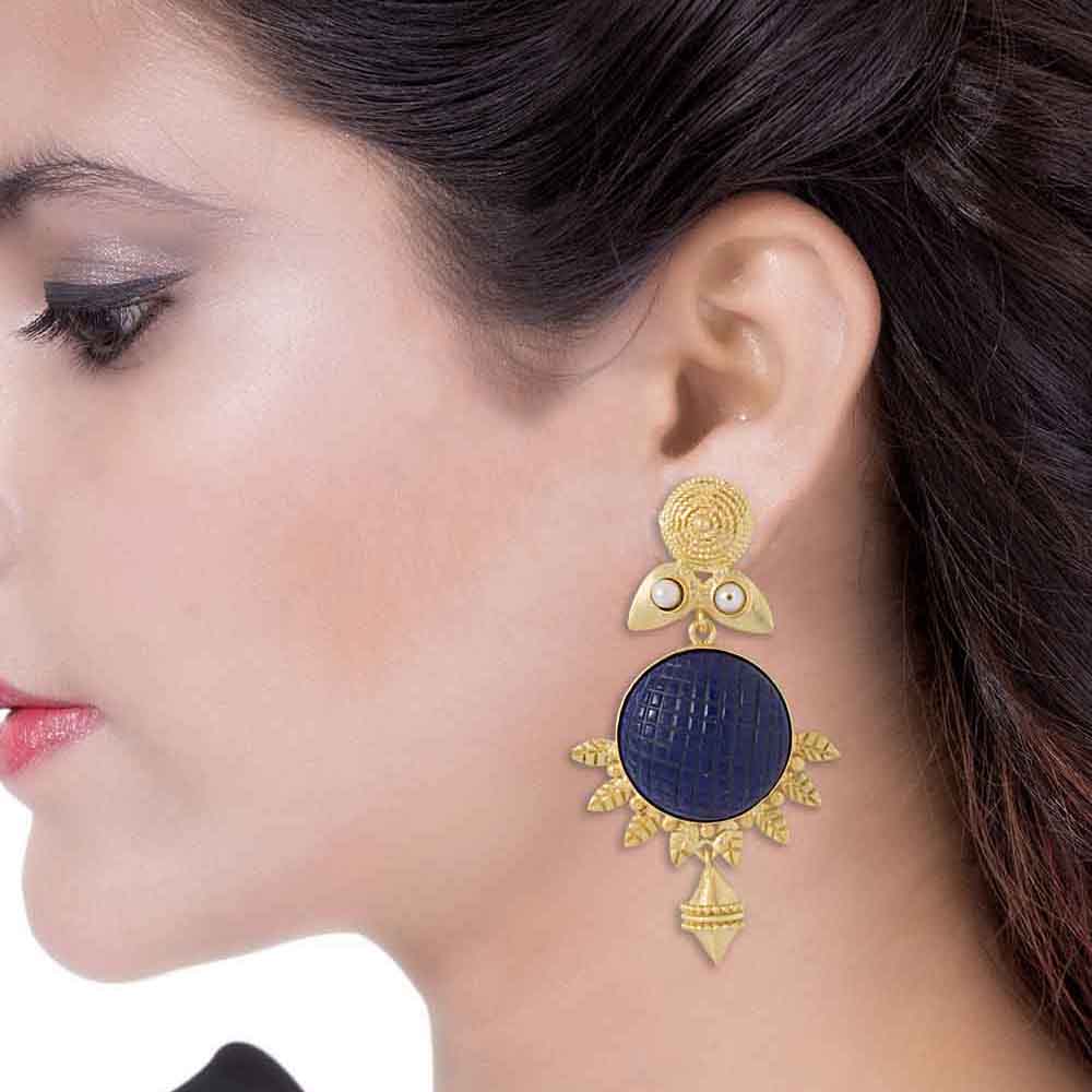 Dainty Dangler Earrings Set For Women - Image 2