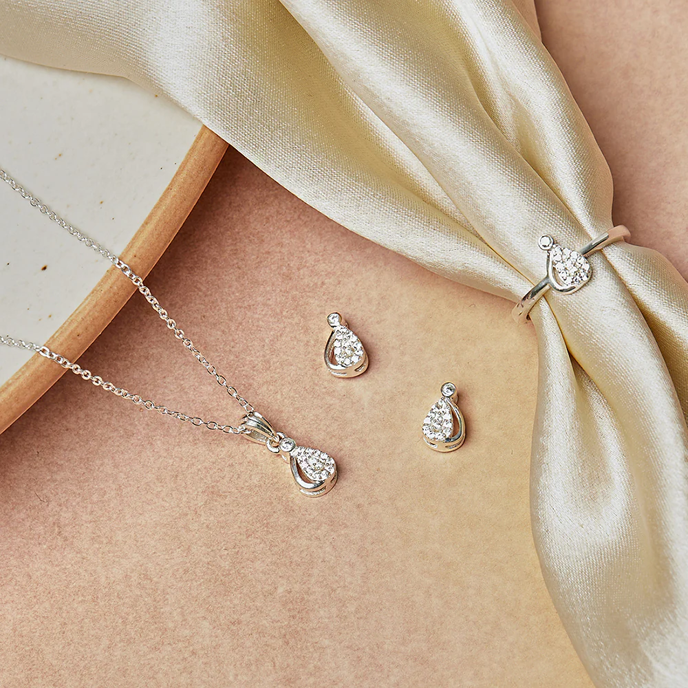 Designer Box Set With CZ Embellishment For Women