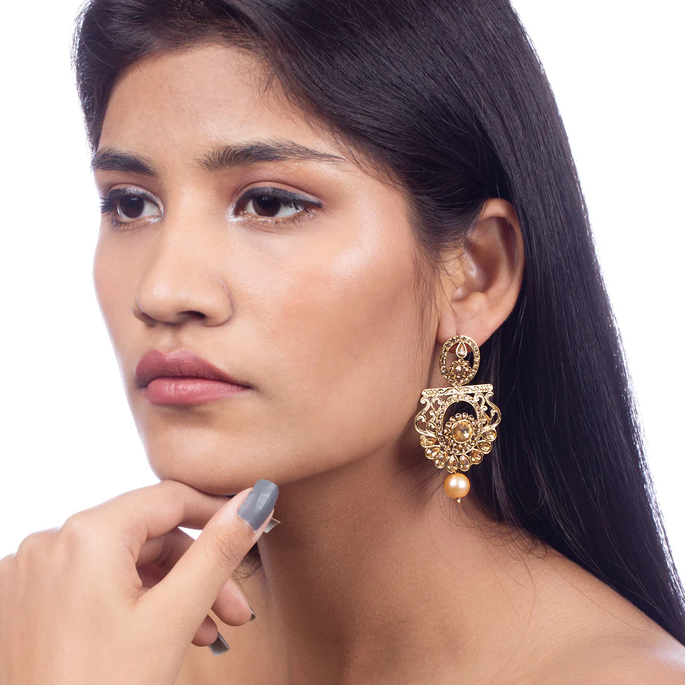 Designer Pair of Earrings For Women - Image 2