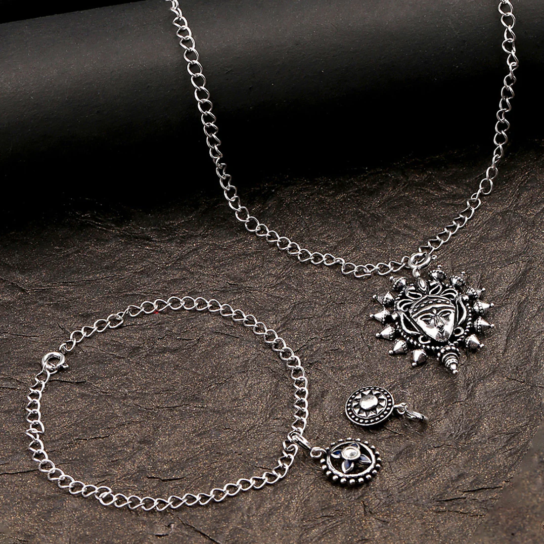 Divine Oxidized Charms Pendant with Bracelet