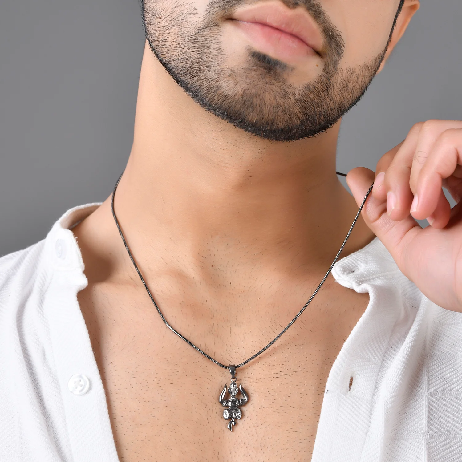 Eclipse Trishul Traditional Fusion Black Mens Pendant - Image 2