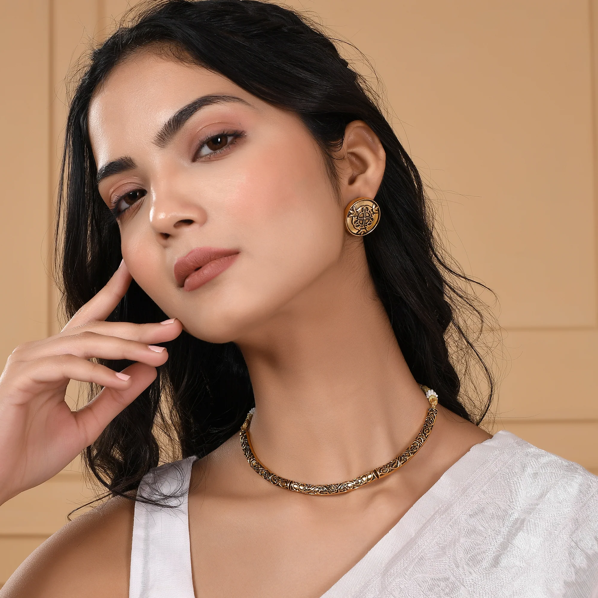 Enameled Elegance Choker Jewellery Set - Image 2