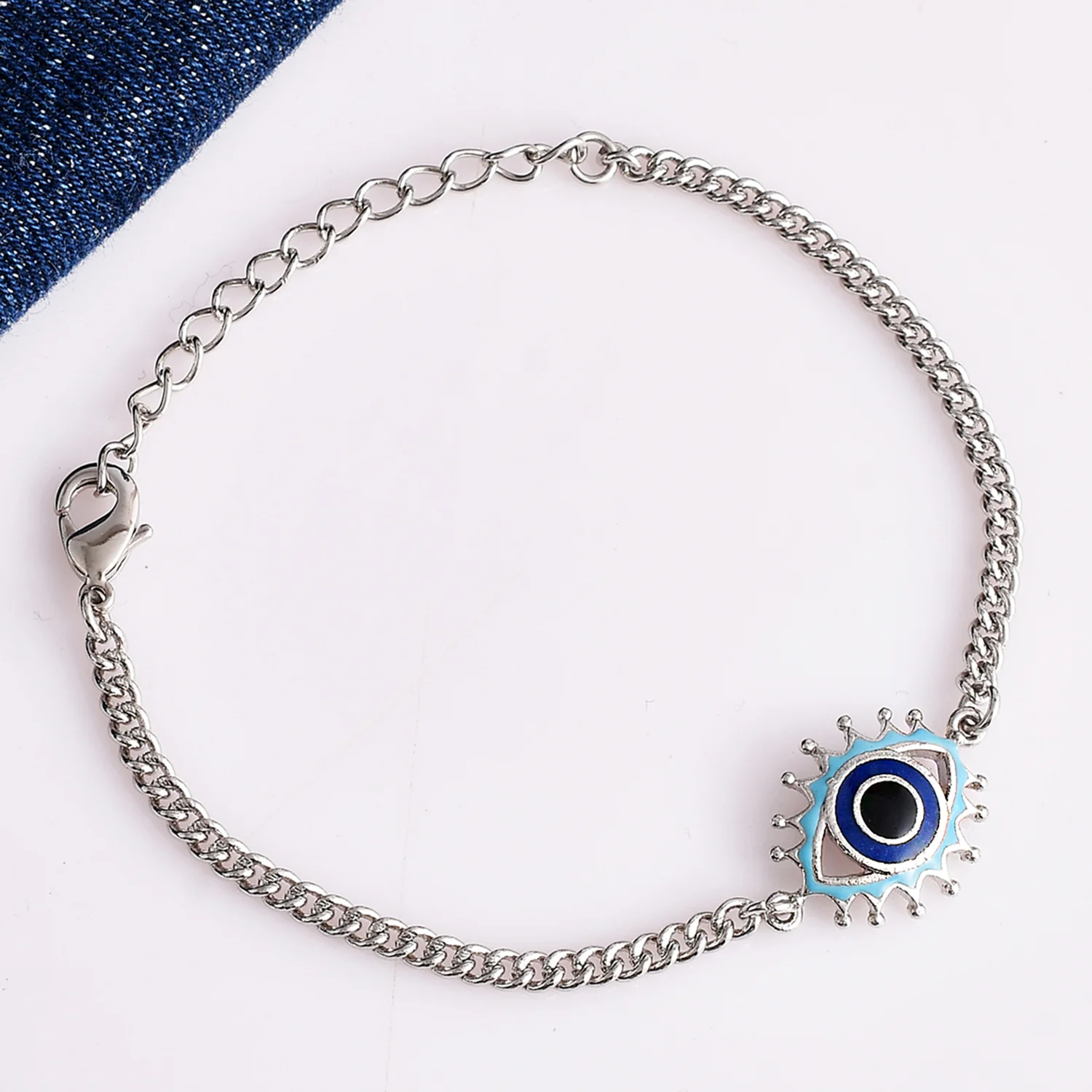 Evil Eye Motif With Silver Oxidized Chain Bracelet