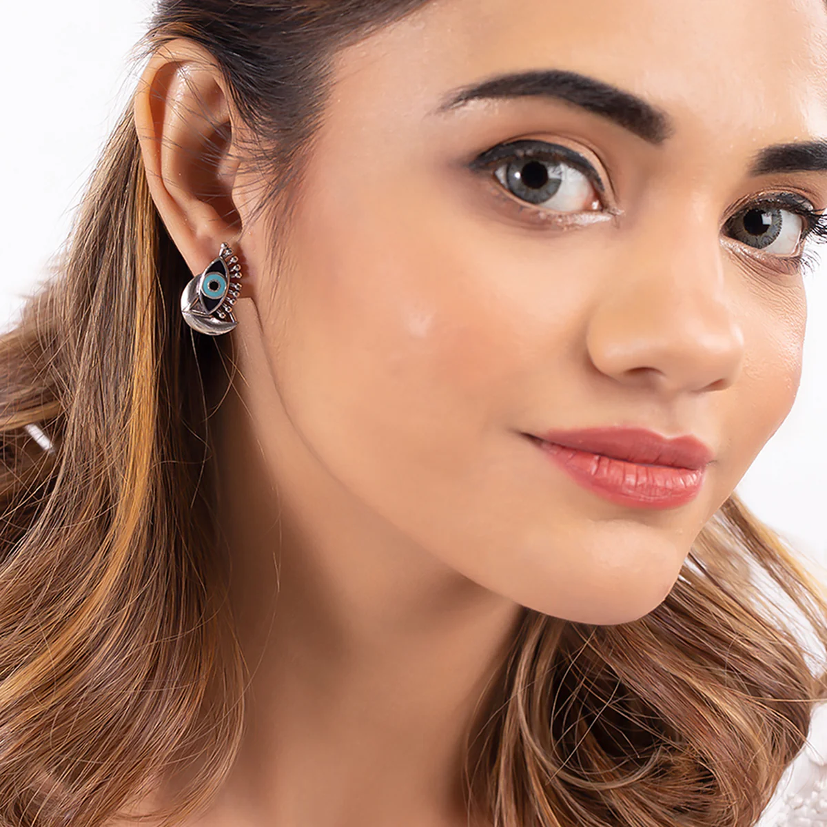 Evil Eyes Eye Motif Earrings - Image 2