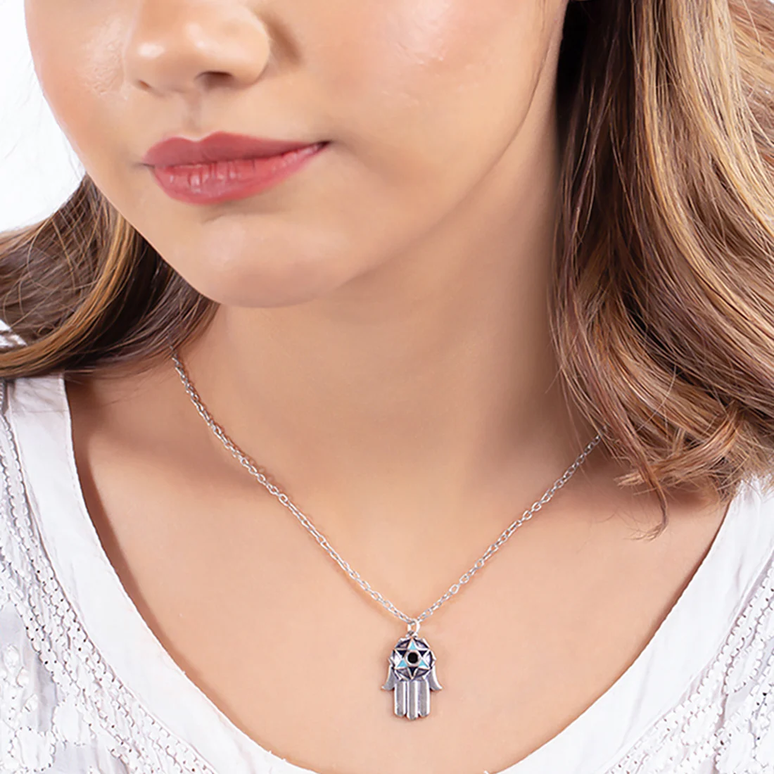 Evil Eyes Traditional Hamsa Pendant - Image 2