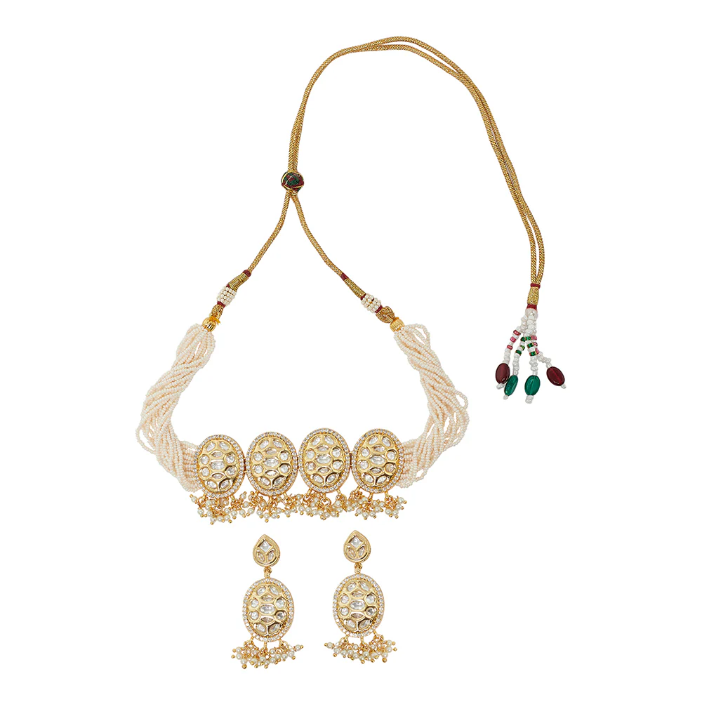 Faux Kundan and Pearls Embellished Gold Plated Traditional Jewellery Set - Image 3