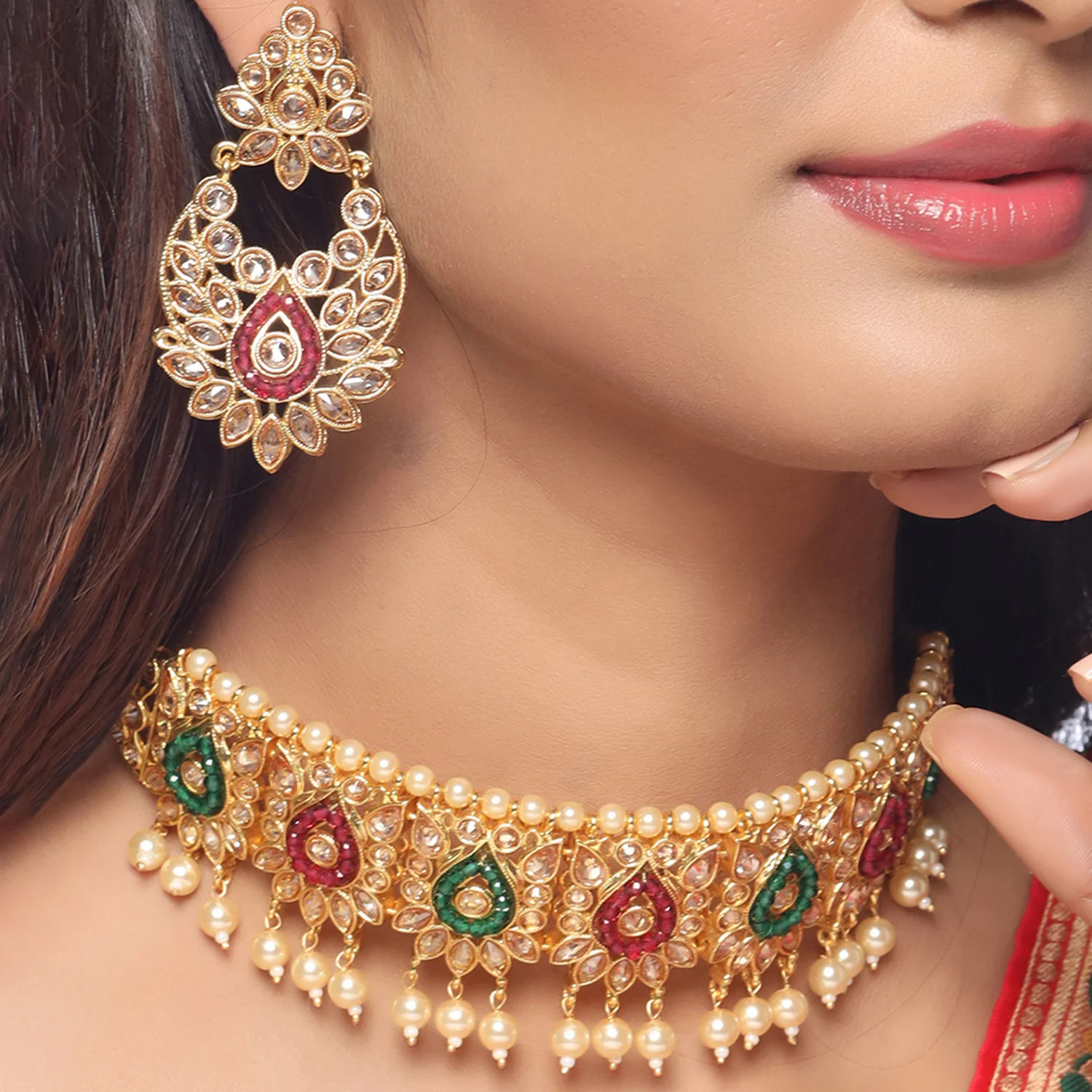 Faux Pearls and Kundan Gems Necklace Set - Image 2