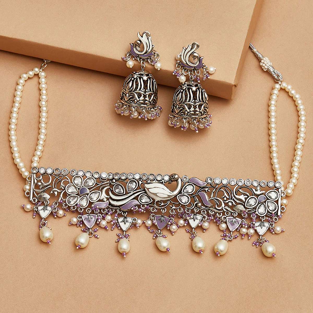 VOYLLA Filigree Silver Toned Round Faux Pearls Jewellery Set