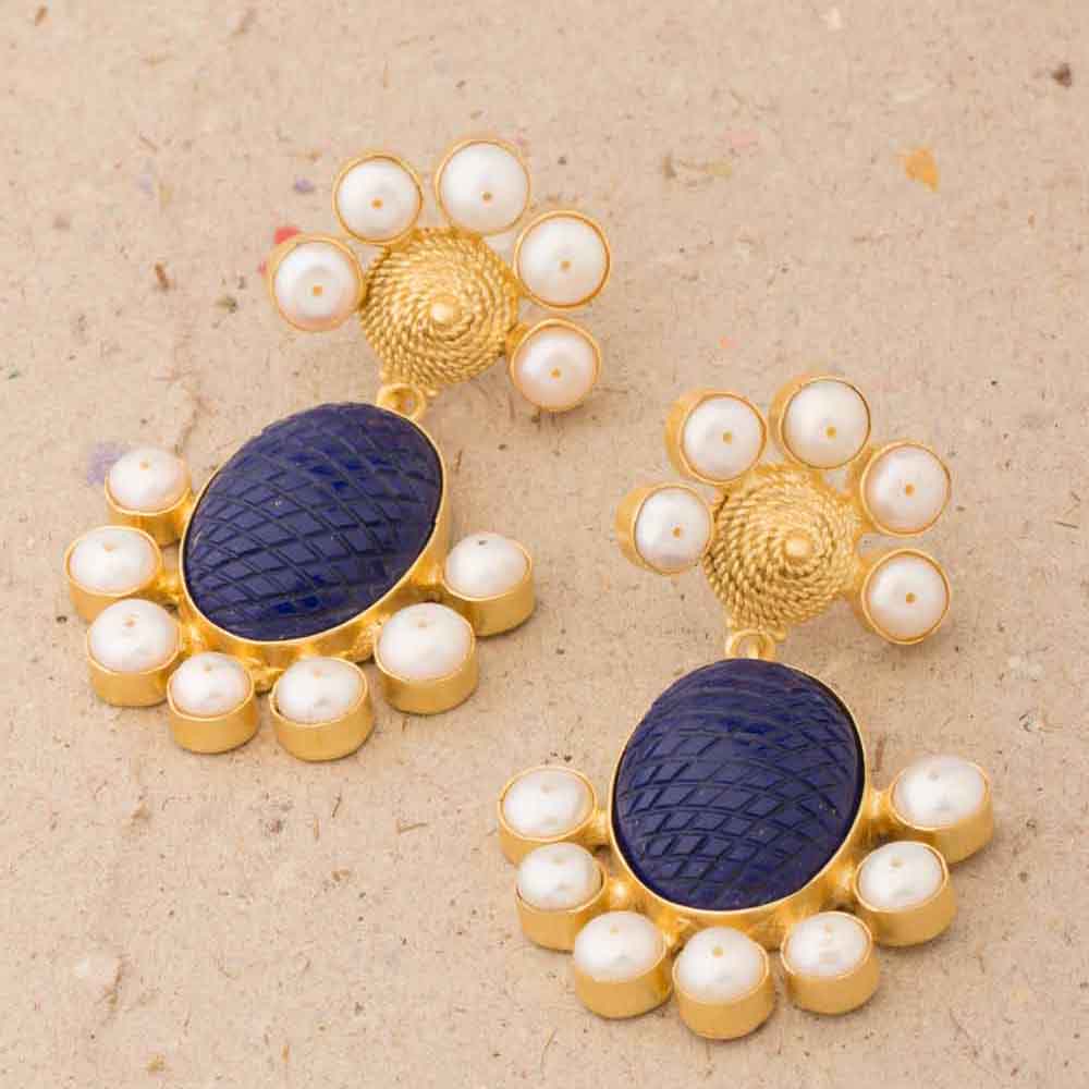 Flamboyant Pair Of Blue Stone Studded Earrings