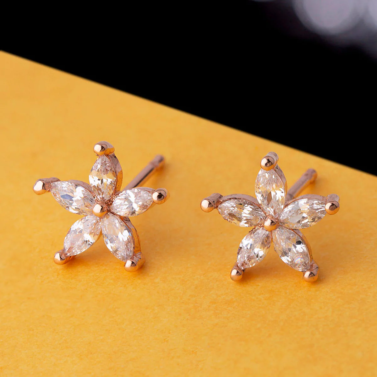 Floral Motif Stud Earrings