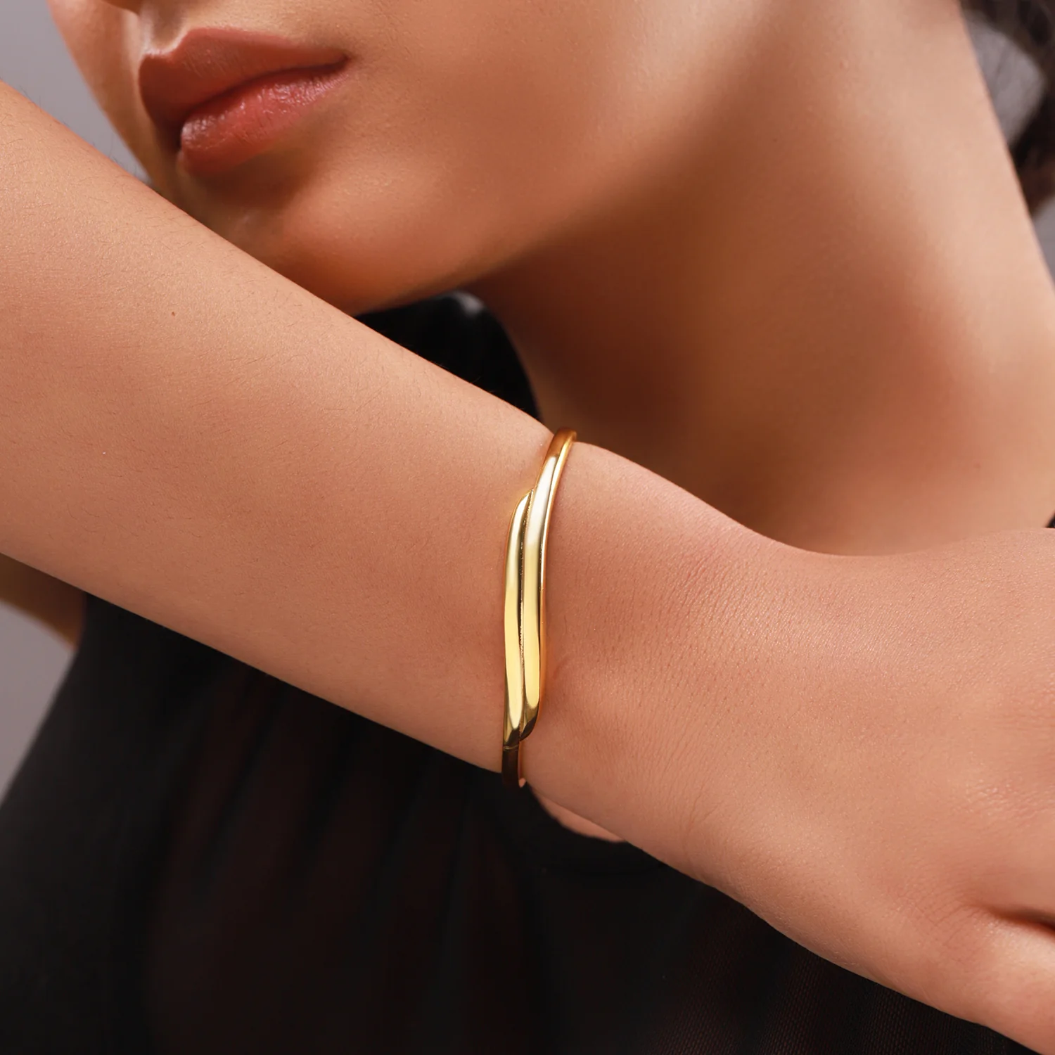 Flow Tide Cascade Curve Cuff Adjustable Bangle - Image 3